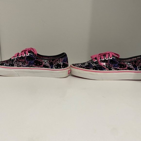 Vans Hello Kitty Sneakers Size 8.5 - Picture 5 of 10
